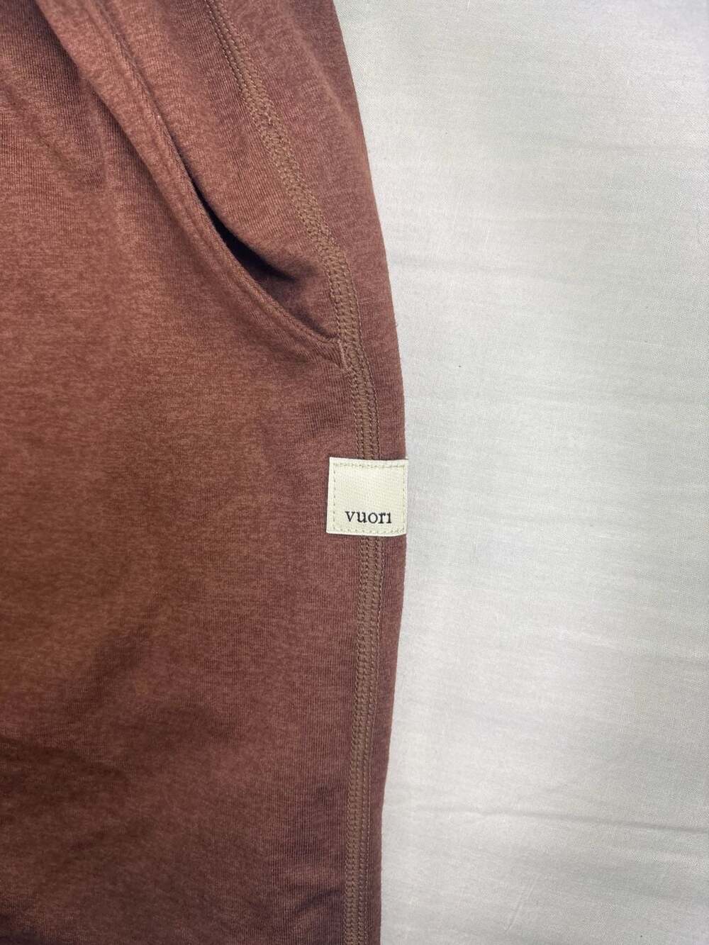 Vuori women’s Shorts Fleece Short Size Medium Earth Brown Heather